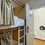 Hostal Da *